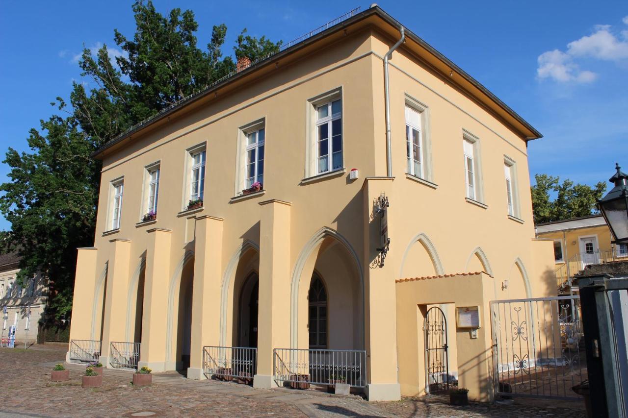 Pension Schlosswache-Zerbst Εξωτερικό φωτογραφία